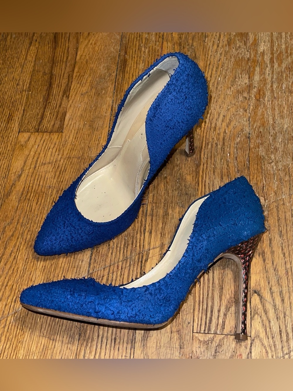 Chelsea Paris Blue Textured Pointed-Toe High Heel Pumps